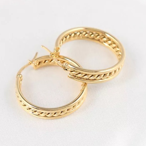 New Gold plated round hoop earrings - Picture 5 of 5